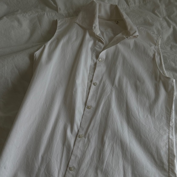 Retail $980 The Row classy sleeveless white shirt - Picture 5 of 8